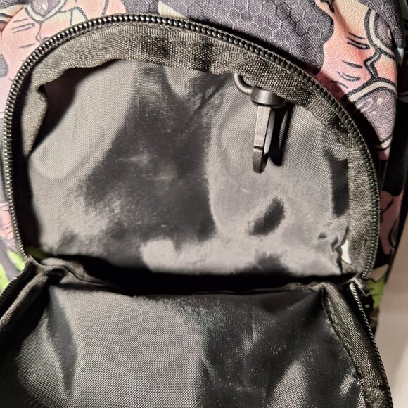 Vibedration Hydration Backpack w/o bladder - Cat pattern - Used - Picture 10 of 14